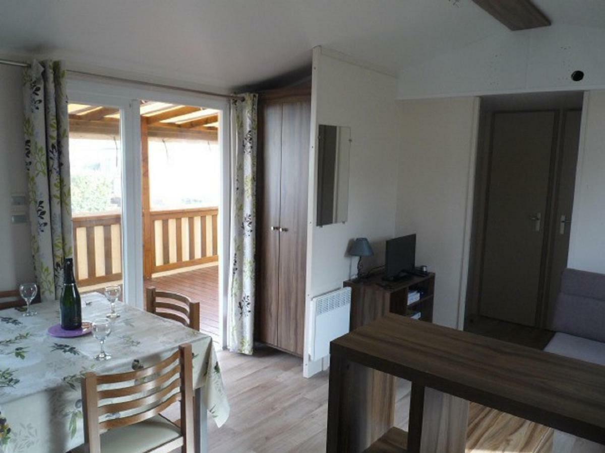 Mobile Home Ht De Gamme Climatise Dans Le Camping **** De La Reserve Gastes 외부 사진