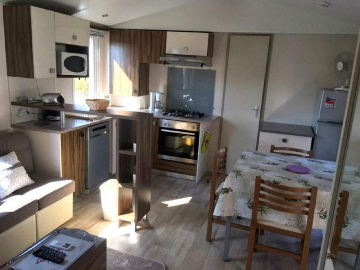 Mobile Home Ht De Gamme Climatise Dans Le Camping **** De La Reserve Gastes 외부 사진