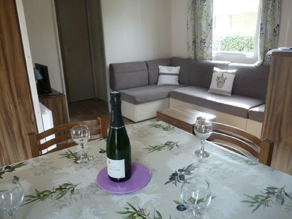 Mobile Home Ht De Gamme Climatise Dans Le Camping **** De La Reserve Gastes 외부 사진