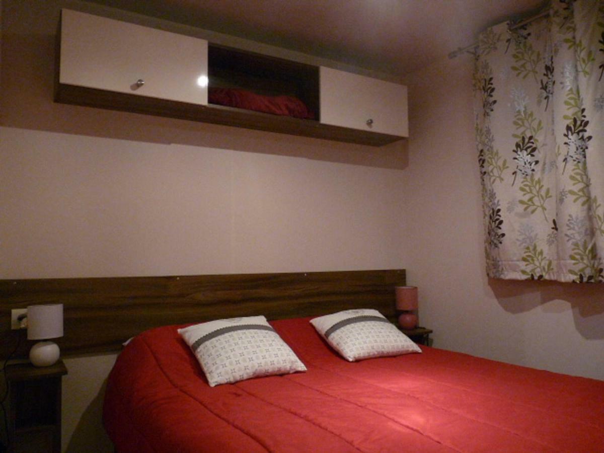 Mobile Home Ht De Gamme Climatise Dans Le Camping **** De La Reserve Gastes 외부 사진